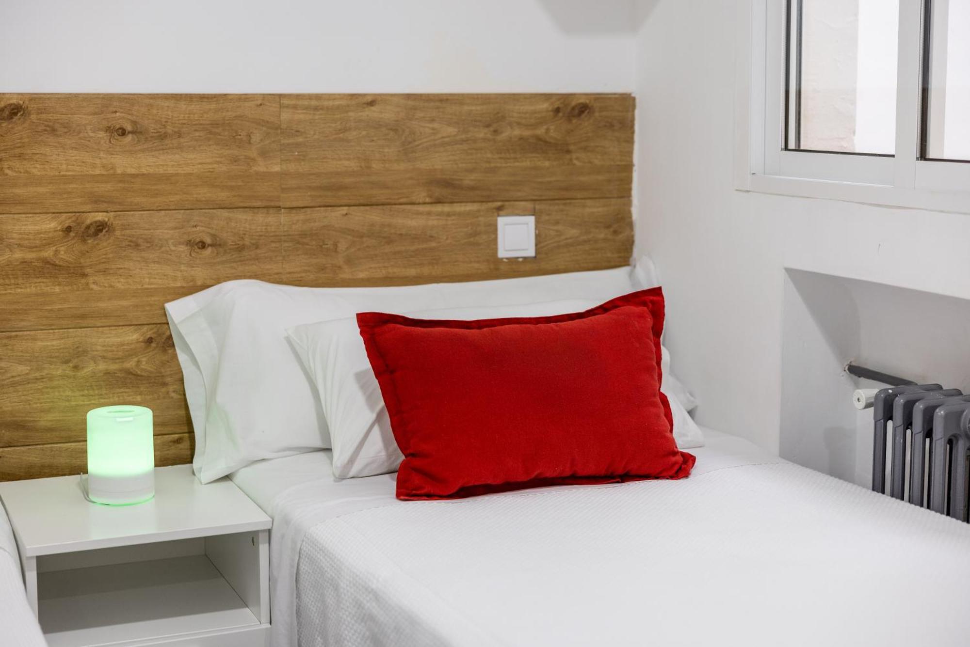 Los Apartamentos Jacinto Benavente Centro 마드리드 외부 사진